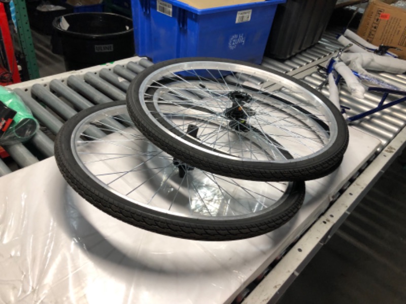 Photo 1 of ***USED - DAMAGED - MISSING PARTS - SEE COMMENTS***
YITAHOME 7 Speed Adult Tricycle, 26 Inch 3 Wheel Bikes, Trike Bike for Adults with Removable Baskets, Cruiser Bike for Seniors Women Men Shopping Picnic Outdoor Sports, Blue