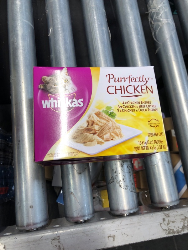 Photo 3 of ***(EXP:08/17/24 )NONREFUNDABLE***Whiskas Purrfectly Chicken Prepared In Natural Juices Wet Cat Food - 3oz/10ct Variety Pack