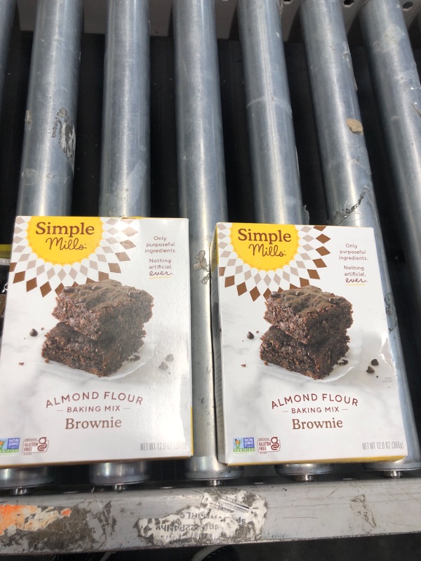 Photo 3 of ***(EXP: 09/05/24)NONREFUNDABLE*** 2-PACK BUNDLE
Simple Mills Almond Flour Baking Mix, Chocolate Brownie Mix - Gluten Free, Plant Based, 12.9 Ounce (Pack of 1) Brownie Mix 12.9 Ounce (Pack of 1)