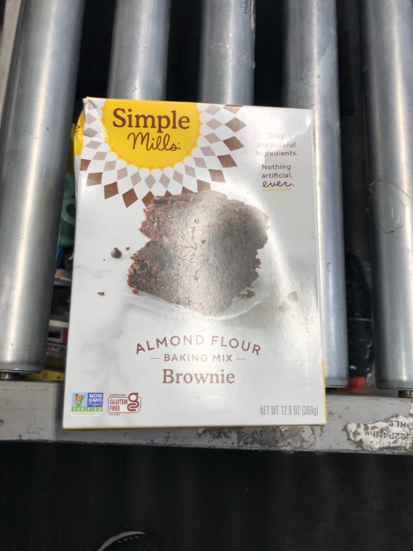 Photo 3 of ***(EXP:09/05/2024 )NONREFUNDABLE*** 2-PACK BUNDLE**
Simple Mills Almond Flour Baking Mix, Chocolate Brownie Mix - Gluten Free, Plant Based, 12.9 Ounce (Pack of 1) Brownie Mix 12.9 Ounce (Pack of 1)