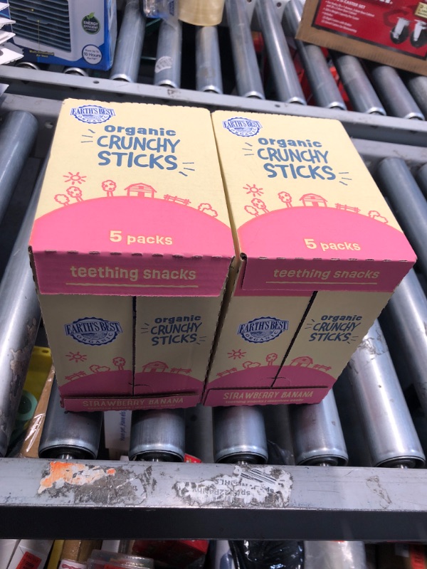 Photo 1 of ***(EXP:08/11/24 )NONREFUNDABLE*** 2-PACK BUNDLE**
Earth's Best Organic Baby Food, Dissolvable Teething Snack for Babies 6 Months and Older, Strawberry Banana Crunchy Sticks, .56 oz Pack (Pack of 5)
