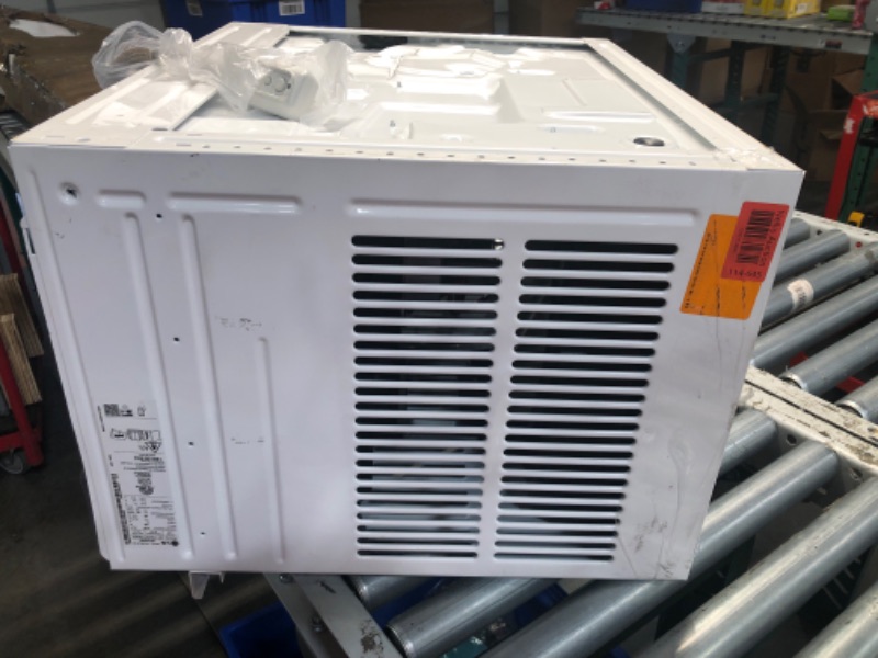 Photo 4 of **USED SEE NOTES**LG 12,000 BTU 115-Volt Window Air Conditioner Cools 550 Sq. Ft. with Remote in White