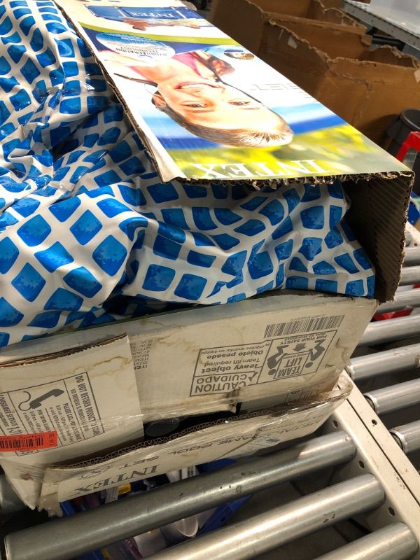 Photo 1 of Intex 28200EH 10 Foot x 30 Inch 4 Person pool