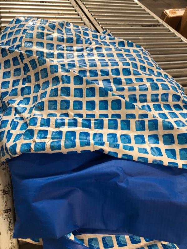 Photo 1 of Intex 28200EH 10 Foot x 30 Inch 4 Person pool