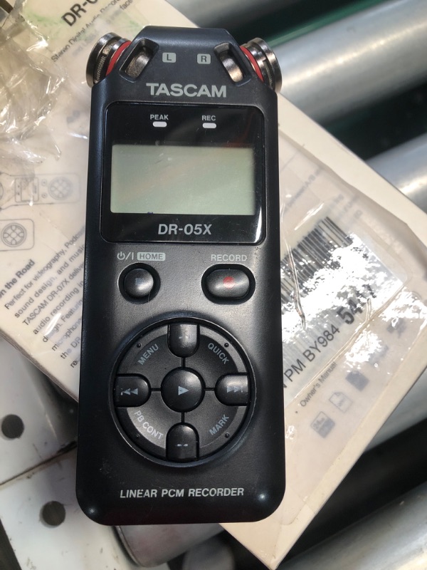 Photo 2 of **PARTS ONLY**NON REFUNDABLE**
scam DR-07X Stereo Handheld Digital Audio Recorder and USB Audio Interface