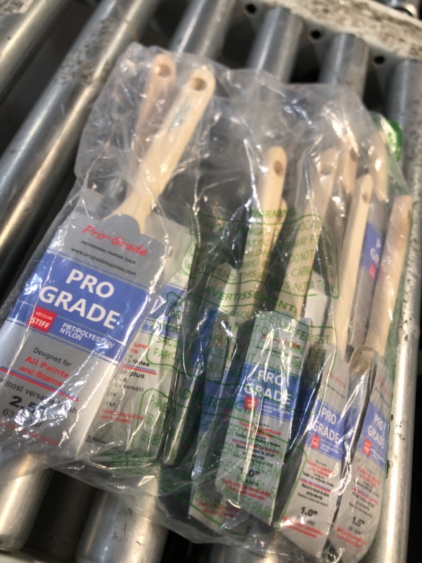 Photo 1 of 10 Pack Pro-Grade Premium Wall/Trim House Paint Brush Set Great for Professional Painter and Home Owners Painting Brushes for Cabinet Decks Fences Interior Exterior & Commercial Paintbrush.