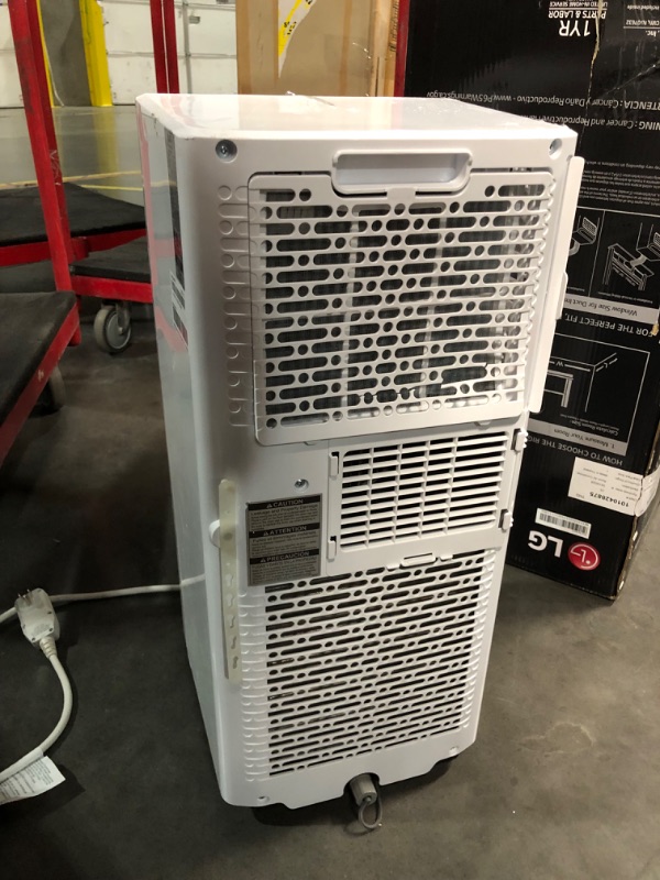 Photo 9 of ***USED - MAJOR DAMAGE - DOESN'T POWER ON - MISSING PARTS - SEE COMMENTS***
LG LP0624WFR Portable Air Conditioner w/Remote, Cools 250 Sq.Ft, Quiet Operation, 115V, 6,000 BTU (9700 ASHRAE), White White 6,000 BTU (9700 ASHRAE)