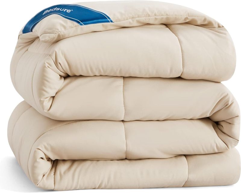 Photo 1 of Bedsure Comforter Duvet Insert - Quilted Comforters King Size, All Season Duvet, Down Alternative Bedding Comforter with Corner Tabs(Beige,King 90"x102")
