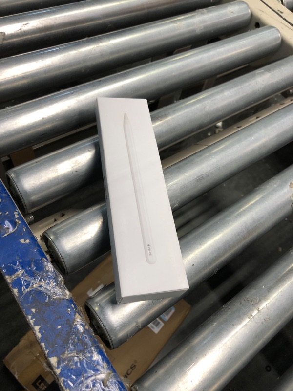 Photo 2 of Apple Pencil (2nd Generation)