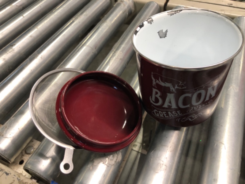 Photo 3 of 1.3L Bacon Grease Saver Container with Fine Strainer - Red Enamel & Stainless Steel Oil Keeper Can for Bacon Fat Dripping - Farmhouse Kitchen Gift & Decor Cooking Accessories - Dishwasher Safe