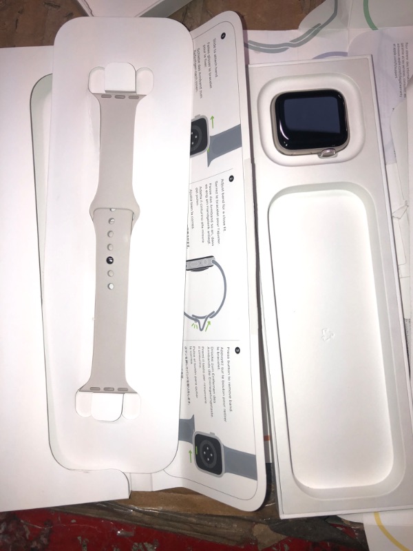 Photo 2 of Apple Watch SE (2nd Gen) [GPS 40mm] Smartwatch with Starlight Aluminum Case with Starlight Sport Band M/L. Fitness & Sleep Tracker, Crash Detection, Heart Rate Monitor Starlight Aluminum Case with Starlight Sport Band 40mm M/L - fits 150–200mm wrists With