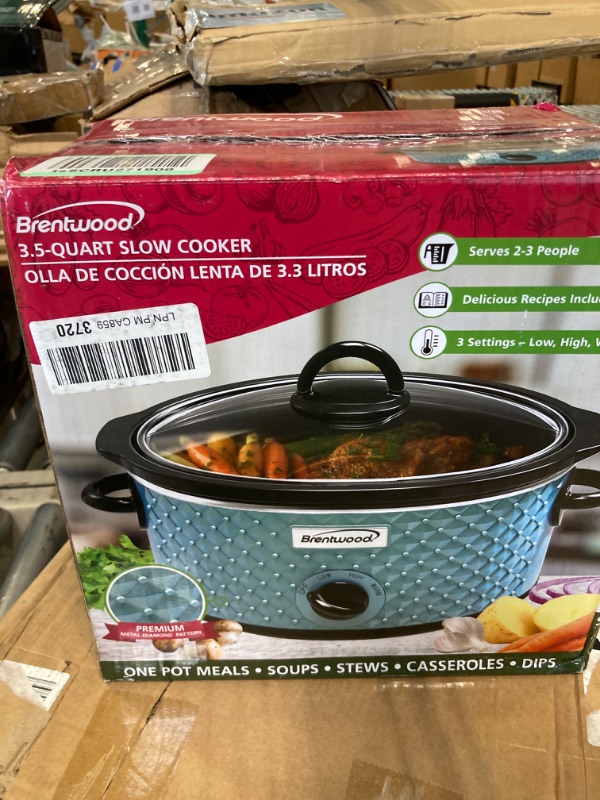 Photo 2 of 3.5-Quart Diamond-Pattern Slow Cooker (Blue)