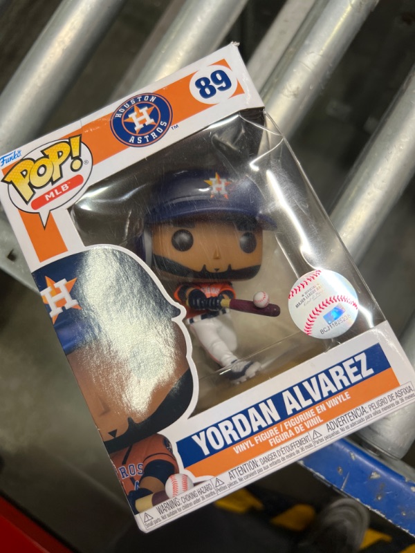 Photo 2 of Funko Pop! MLB - Astros - Yordan Alvarez
