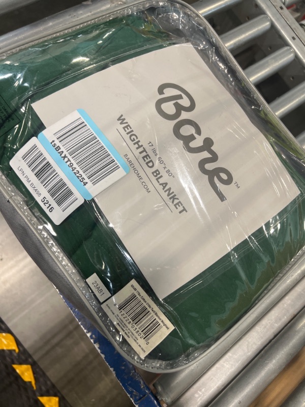 Photo 1 of Bare Home Weighted Blanket Queen Size 17lbs (60" x 80") for Adults - All-Natural 100% Cotton - Premium Heavy Blanket Nontoxic Glass Beads (Green, 60"x80") 60" x 80" 17 lbs Cotton Green