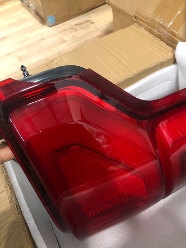 Photo 5 of ***USED***CHIPPED IN THE CORNER** PLEASE SEE PHOTOS*** Nakuuly LED Tail Light with Blind Spot Compatible With Ford F150 2018 2019 2020 Right Passenger Side Taillight Rear Brake Lamp Signal Assembly with Bulb # KL3Z13404B(Module NOT Included) Right Passsen