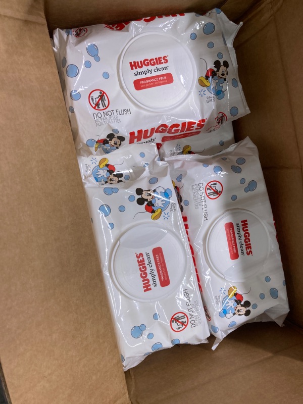 Photo 3 of **MIssing a bag**Huggies Simply Clean Fragrance-Free Baby Wipes, Unscented Diaper Wipes, 11 Flip-Top Packs (704 Wipes Total) 64 Count (Pack of 11)