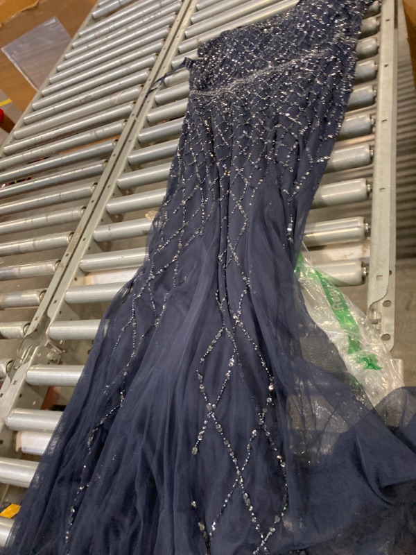 Photo 1 of Adrianna Papell Women's Short-sleeve Grid Beaded Gown 14 Navy