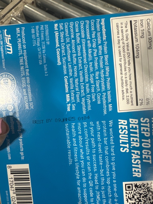 Photo 3 of ***USED**EXPIRATION DATE JANUARY 9, 2025 JYM Protein Bar, Chocolate Chip Cookie Dough, Macro Friendly, Guilt Free Snack, For Men & Women