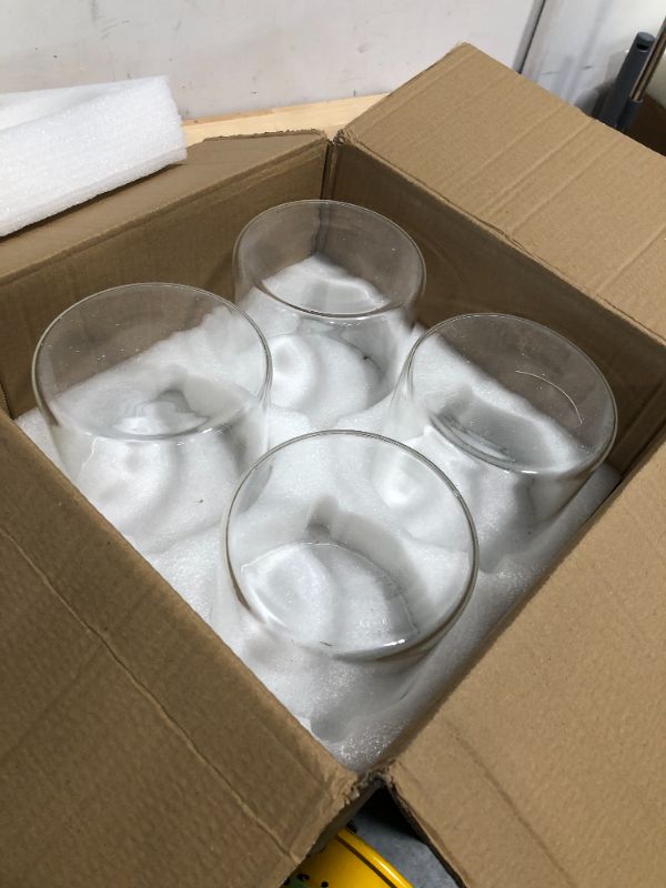 Photo 4 of 4 Pcs Glass Cylinder Vase Bulk Tall Floating Candle Holders Centerpieces Vases Clear Flower Vase for Table Centerpieces Home Wedding Party Event Office Decorations (6 x 6 Inch)
