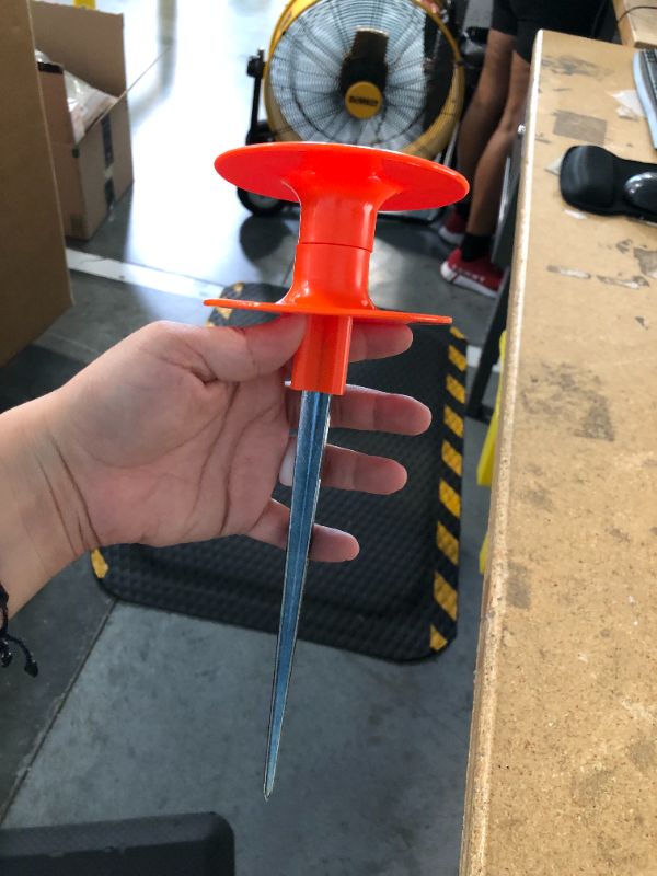 Photo 1 of 20 Pcs 10 Inch Garden Hose Guide Spike Rust Free Zinc Sturdy Metal Stake Garden Hose Stakes for Keeps Garden Hose Out of Flower Beds, for Plant Protection
