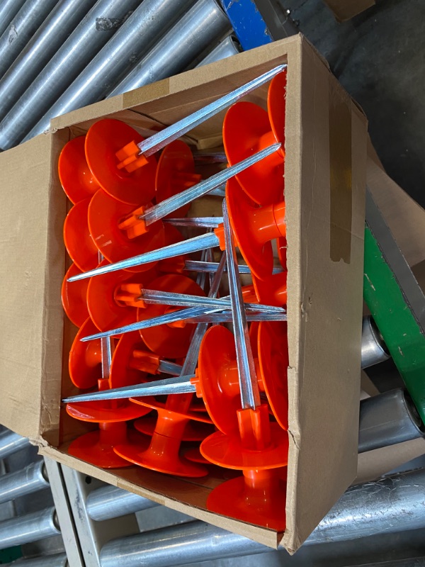 Photo 1 of 20 Pcs 10 Inch Garden Hose Guide Spike Rust Free Zinc Sturdy Metal Stake Garden Hose Stakes for Keeps Garden Hose Out of Flower Beds, for Plant Protection
