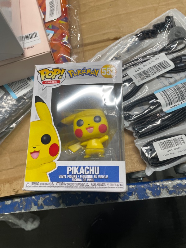 Photo 1 of Funko Pop! Pokemon - Pikachu (Waving) Vinyl Figure