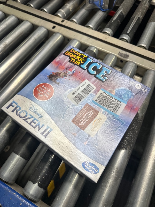 Photo 1 of Hasbro Gaming Don't Break The Ice Disney Frozen 2 Edition Game for Kids Ages 3 and Up,Featuring Elsa and The Water Nokk (Amazon Exclusive)