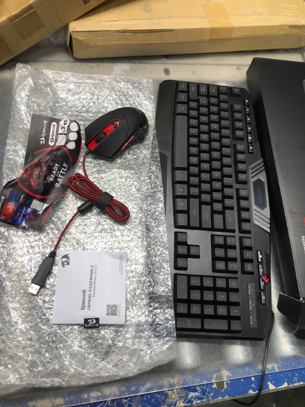 Photo 2 of Redragon S101 Gaming Keyboard, M601 Mouse, RGB Backlit Gaming Keyboard, Programmable Backlit Gaming Mouse, Value Combo Set [New Version] 