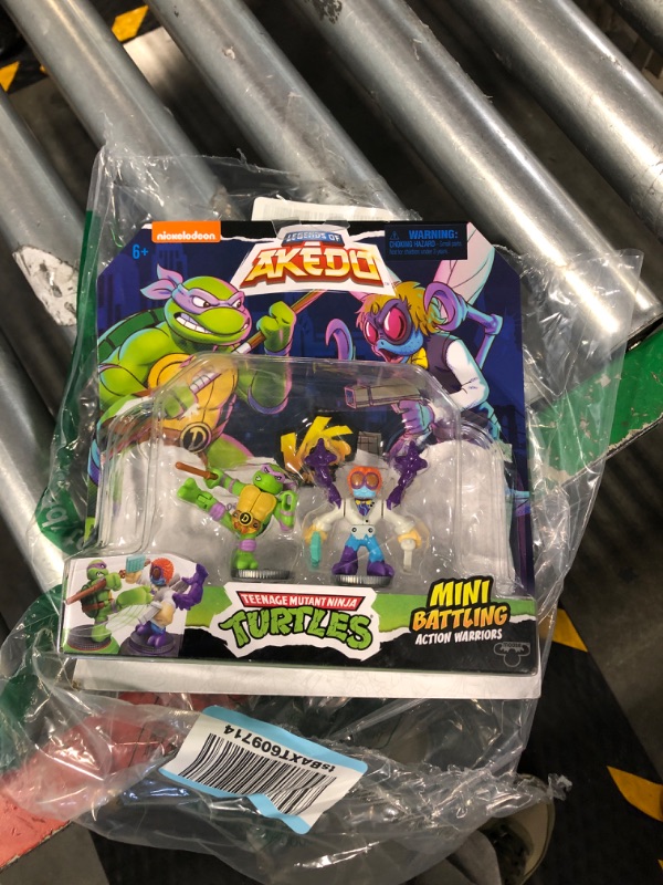Photo 1 of Akedo Teenage Mutant Ninja Turtles Versus Pack