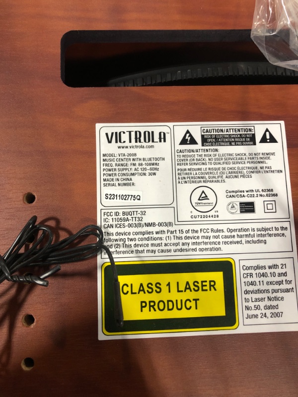 Photo 3 of ** use for parts***
Victrola Nostalgic 6-in-1 Bluetooth Record Player & Multimedia Center with Built-in Speakers - 3-Speed Turntable, CD & Cassette Player, FM Radio | Wireless Music Streaming | Mahogany Mahogany Entertainment Center