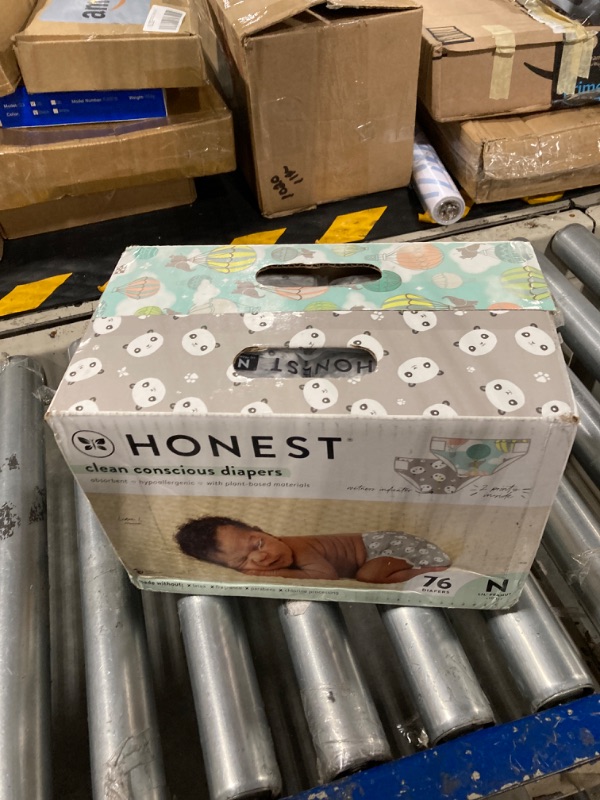 Photo 3 of The Honest Company Clean Conscious Diapers | Plant-Based, Sustainable | Turtle Time + Dots & Dashes | Super Club Box, Size 2 (12-18 lbs), 124 Count Size 2 (124 Count) Turtle Time + Dots & Dashes