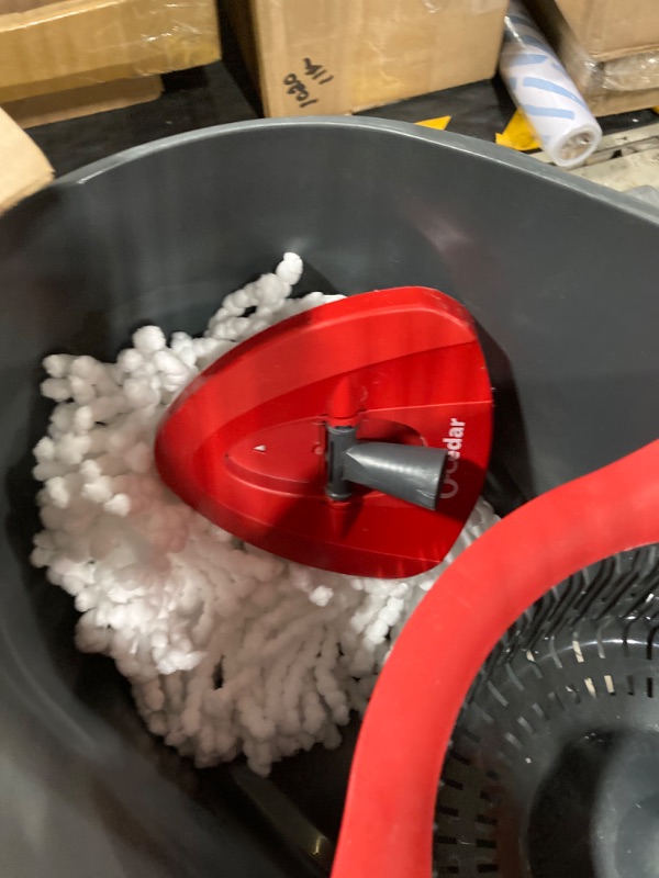Photo 1 of *** MISSING PARTS***
O-Cedar Easywring Microfiber Spin Mop & Bucket Floor Cleaning System with 1 Extra Refills
