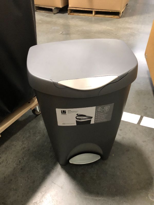 Photo 5 of ***FOR PARTS ONLY NO RETURNS***Umbra Brim Kitchen 13 Gallon (50L) Trash Can with Lid, Silver