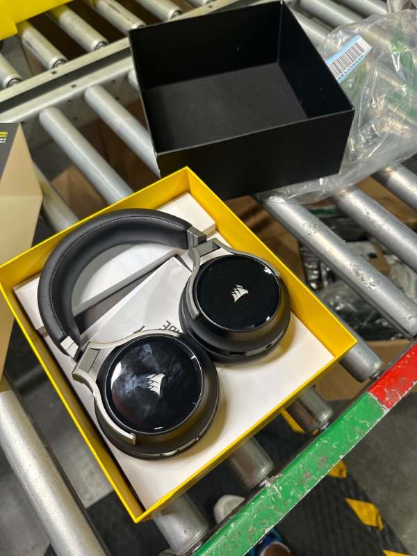 Photo 1 of ***LEFT EAR HAS NO SOUND//SOLD AS PARTS*** 
VIRTUOSO RGB Wireless Stereo Gaming Headset