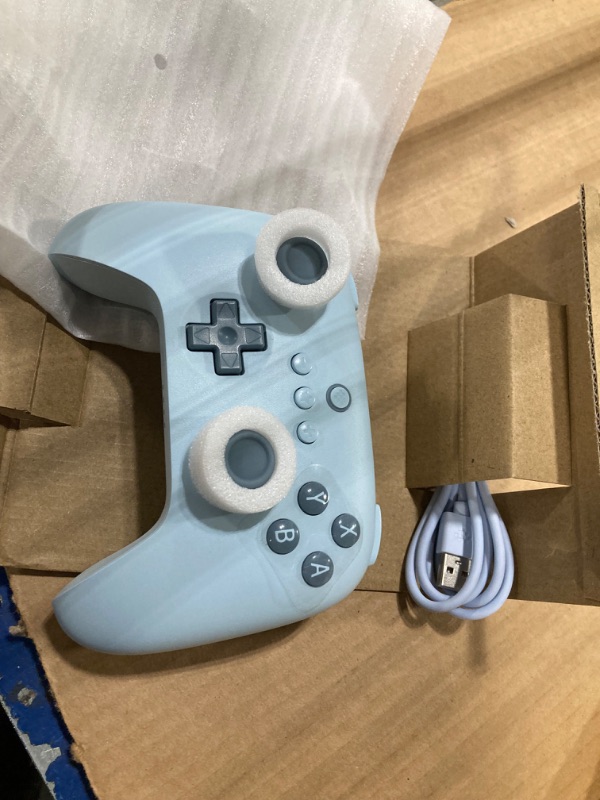 Photo 2 of 8BitDo Ultimate C Bluetooth Wired/BT Blue Controller for Switch
