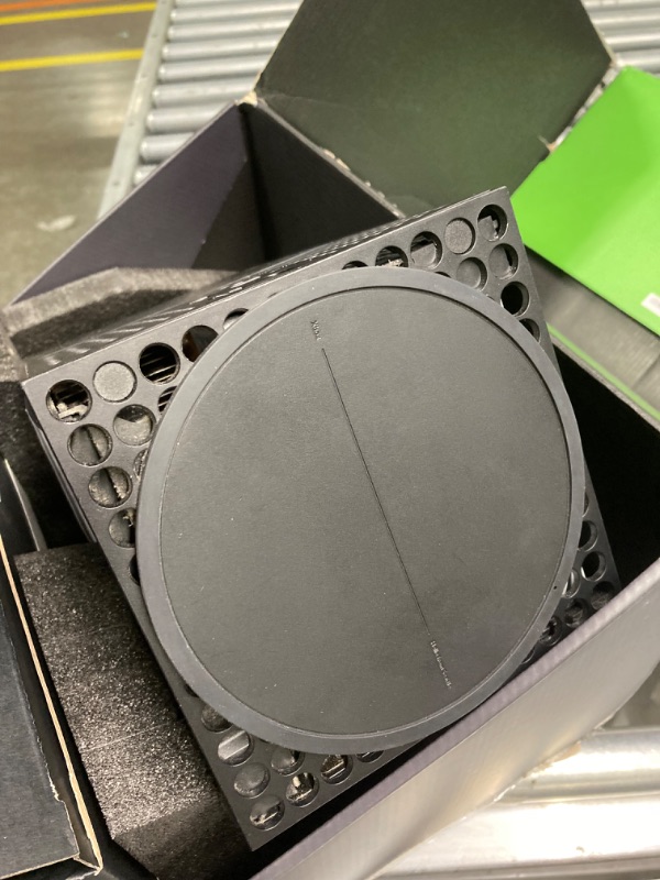 Photo 1 of ***SOLD AS PARTS ALL SALES FINAL*** ***SOLD AS PARTS ALL SALES FINAL*** 
****MISSING HARDWARE//CONSOLEV DOES NOT RECOGNIZE WIFI****
Xbox Series X Console 
