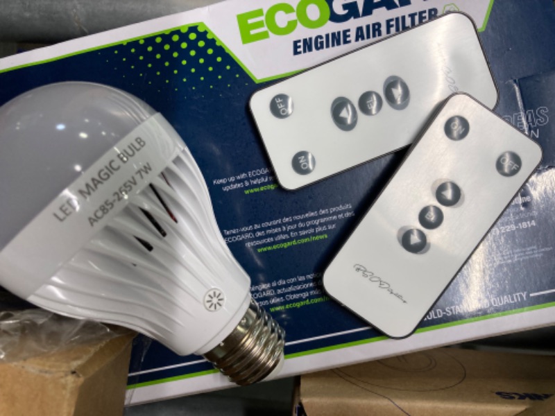 Photo 3 of ****USED*** BSOD Rechargeable Light Bulbs, LED Magic Bulb with Remote Controller Warm White Emergency Lamp Without Electricity Battery Operated Light Bulb E26 for Home Indoor Lighting (Warm White 2 Pack)