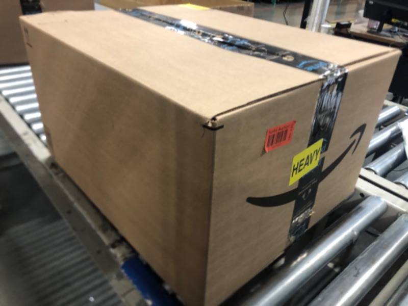 Photo 1 of *** Box of mixed items*** *** All sales are final***