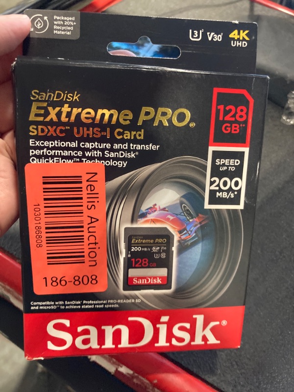 Photo 2 of ***NEW** SanDisk 128GB Extreme Pro SDXC UHS-I/U3 V30 Class 10 Memory Card, Speed Up to 200MB/s ()