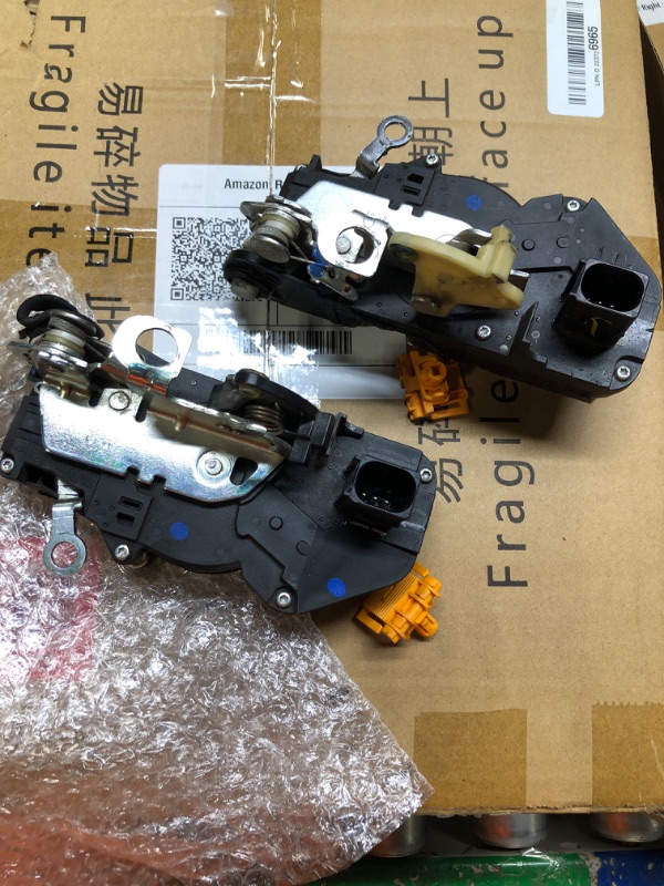 Photo 1 of ***USED***Dasbecan 1 Pair Door Lock Actuator Motor Compatible with Chevy Silverado Tahoe Suburban 1500 GMC Sierra Yukon XL Cadillac Escalade 2007-2009 931-108 931-109 Rear Left & Right Side 2 Doors Latch Kit