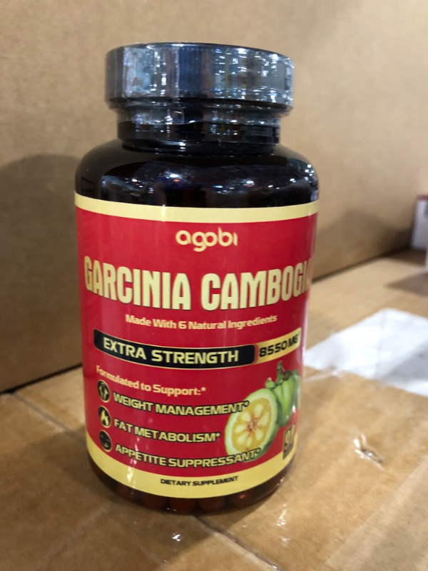 Photo 2 of ***USED** Pure Garcinia Cambogia Capsules - 6in1 with Green Tea, Arjuna, Garlic Bulb, Turmeric & Black Pepper - 90 Counts