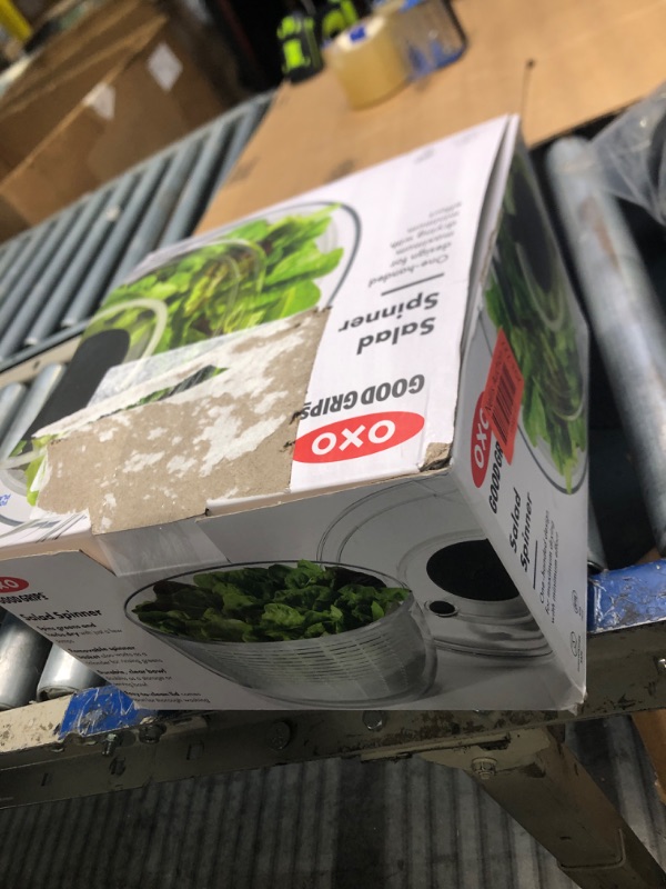 Photo 2 of ***USED** OXO Good Grips Good Grips Salad Spinner, 10.25-Inch Clear