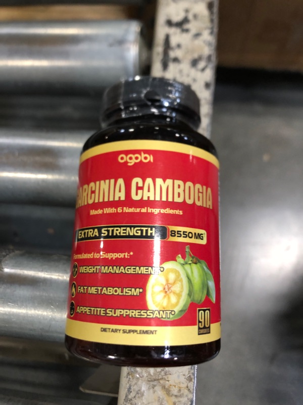 Photo 2 of ****USED** Pure Garcinia Cambogia Capsules - 6in1 with Green Tea, Arjuna, Garlic Bulb, Turmeric & Black Pepper - 90 Counts