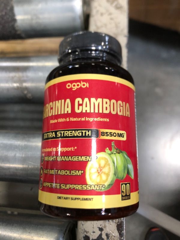 Photo 1 of ***USED** Pure Garcinia Cambogia Capsules - 6in1 with Green Tea, Arjuna, Garlic Bulb, Turmeric & Black Pepper - 90 Counts