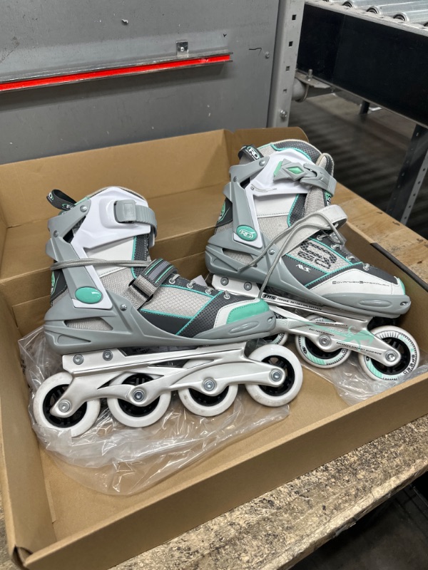 Photo 2 of ***MISSING BACK BREAKS*** Roller Derby Aerio Women's Inline Skates Inline Skates 8 Mint