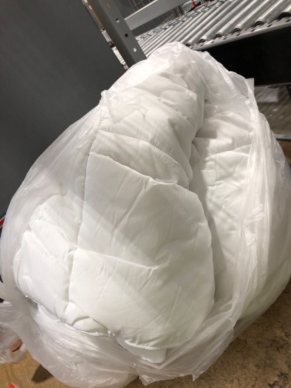 Photo 2 of Utopia Bedding Comforter - All Season Comforters Queen Size - Plush Siliconized Fiberfill - White Bed Comforter - Box Stitched