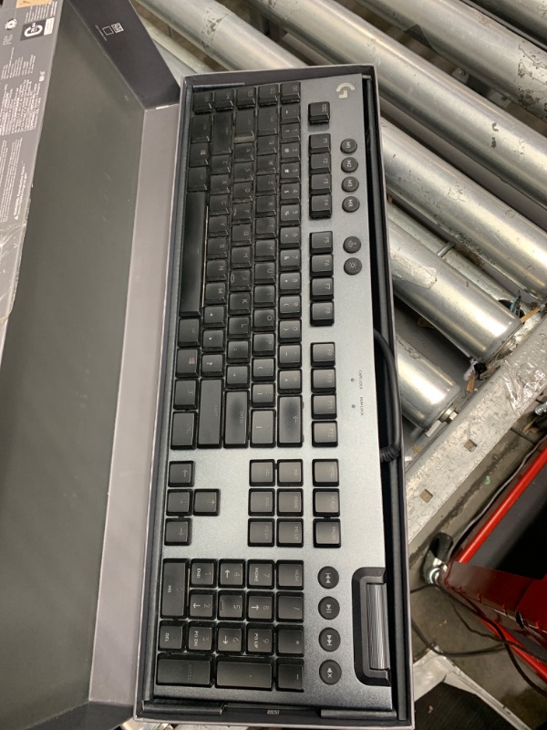 Photo 2 of (USED/NEEDS CLEANING) Logitech G915 LIGHTSPEED RGB Mechanical Gaming Keyboard, Low Profile GL Tactile Key Switch, LIGHTSYNC RGB, Advanced Wireless and Bluetooth Support - Tactile,Black
