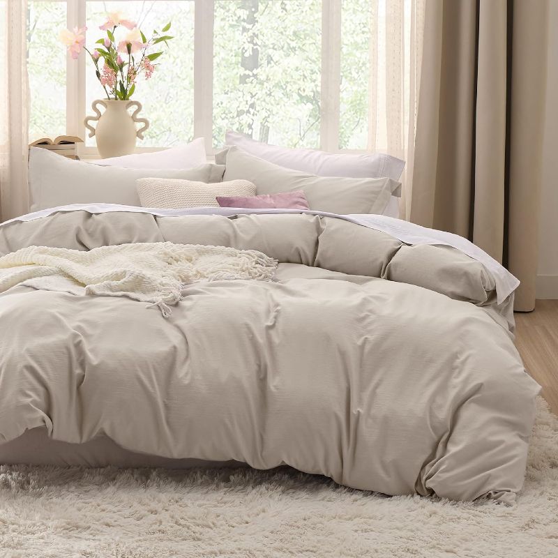 Photo 1 of ***USED - DIRTY - NO PACKAGING***
Bedsure Duvet Cover Queen Size - Soft Prewashed Queen Duvet Cover Set, 3 Pieces, 1 Duvet Cover 90x90 Inches with Zipper Closure and 2 Pillow Shams, Linen, Comforter Not Included