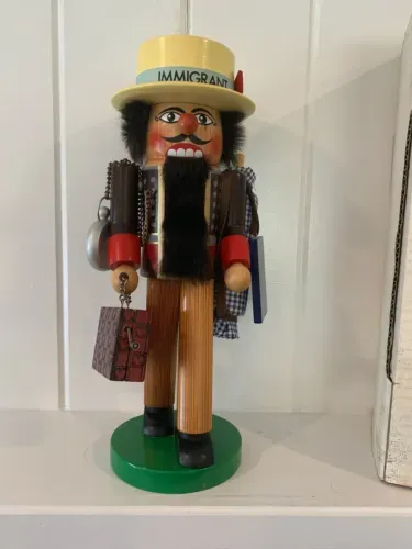 Photo 1 of 
STEINBACH IMMIGRANT NUTCRACKER S740 Signed By Christian Steinbach WEST GERMANY