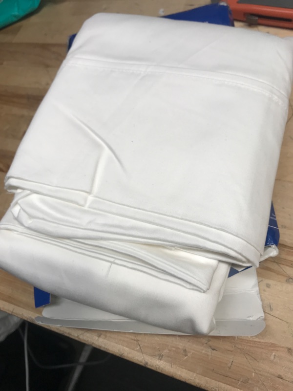 Photo 1 of 2 STANDARD QUEEN PILLOWCASES 21X32